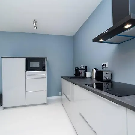 Old Town 1 Bedroom Oasis With Ac And Double Shower Prague Exterior photo